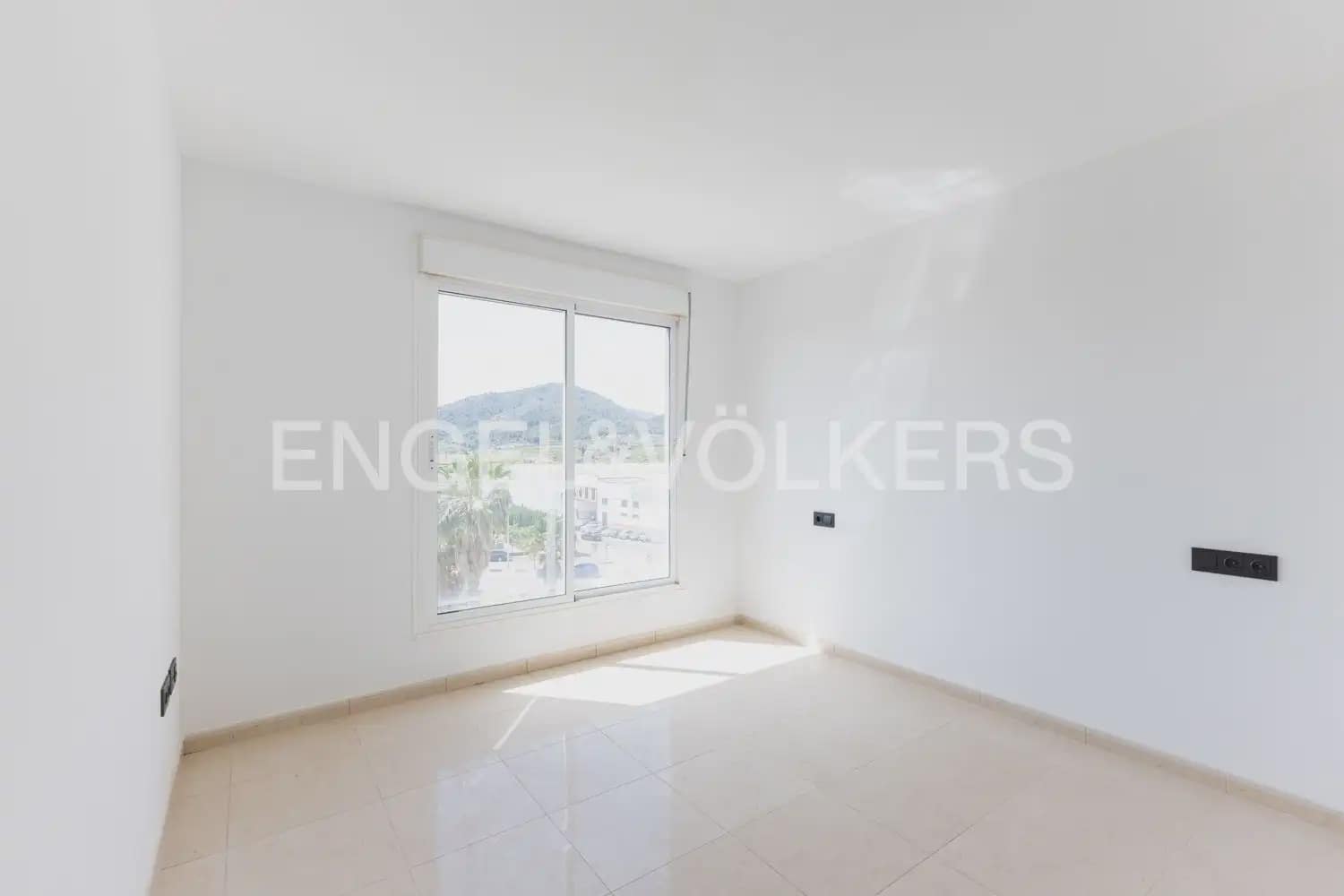 3 bedroom Apartment for sale in Betxi with garage - € 244,000 (Ref: 9898060)