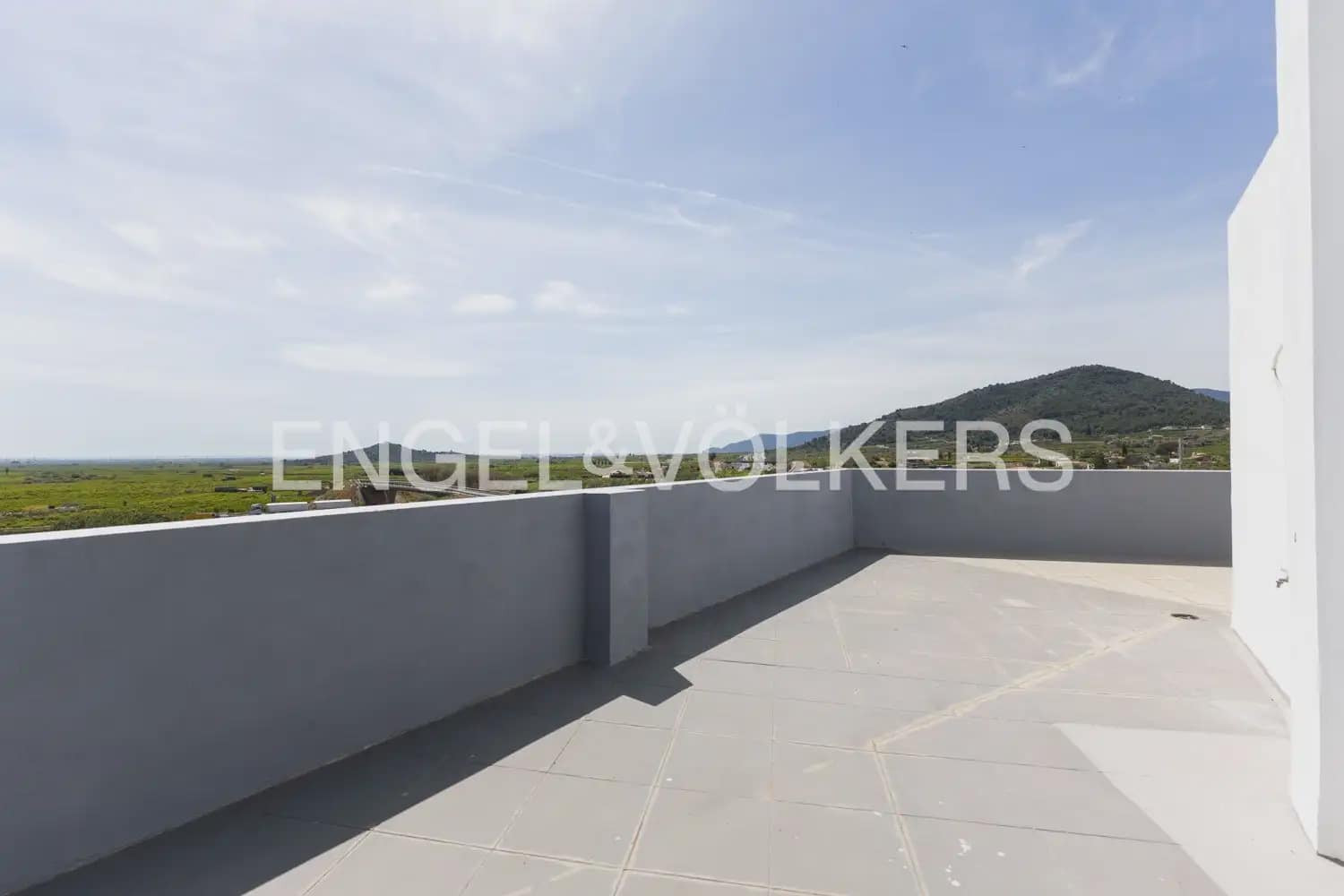 3 bedroom Apartment for sale in Betxi with garage - € 244,000 (Ref: 9898060)