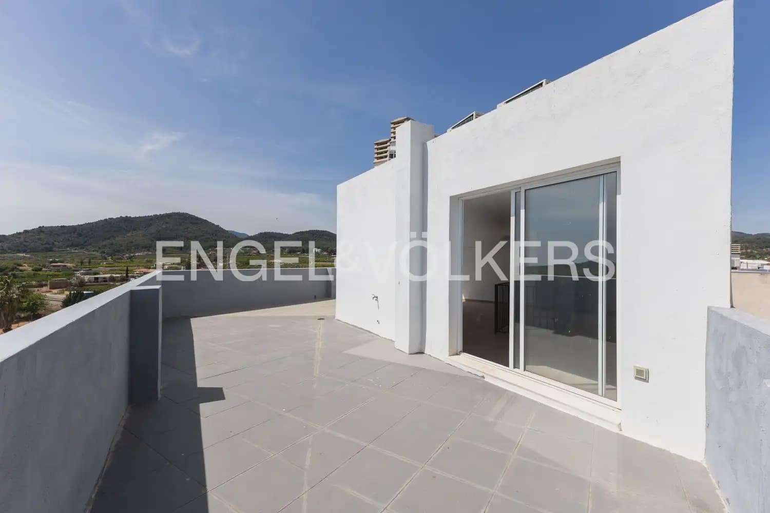3 bedroom Apartment for sale in Betxi with garage - € 244,000 (Ref: 9898060)