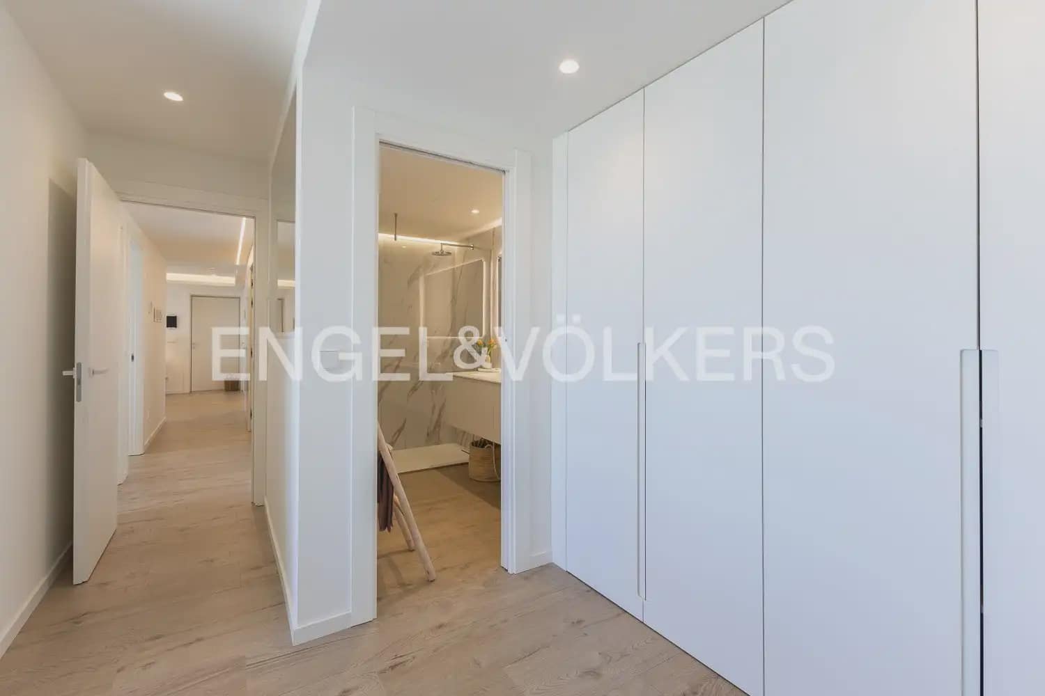 3 bedroom Penthouse for rent in Pedreguer with pool garage - € 2,800 (Ref: 9898061)