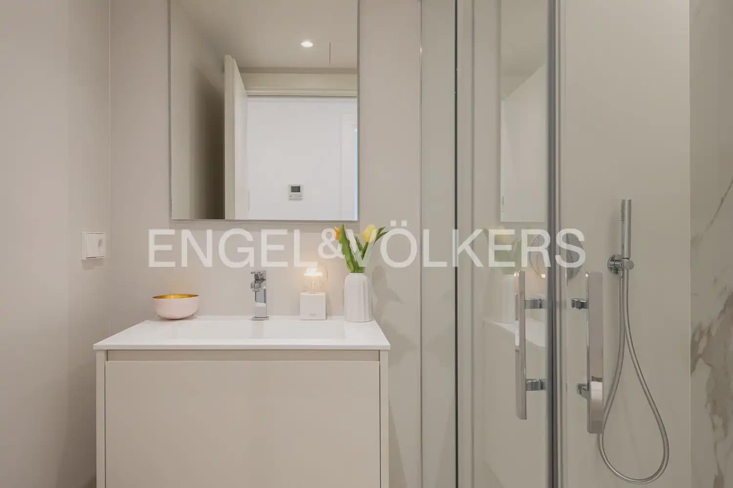 3 bedroom Penthouse for rent in Pedreguer with pool garage - € 2,800 (Ref: 9898061)