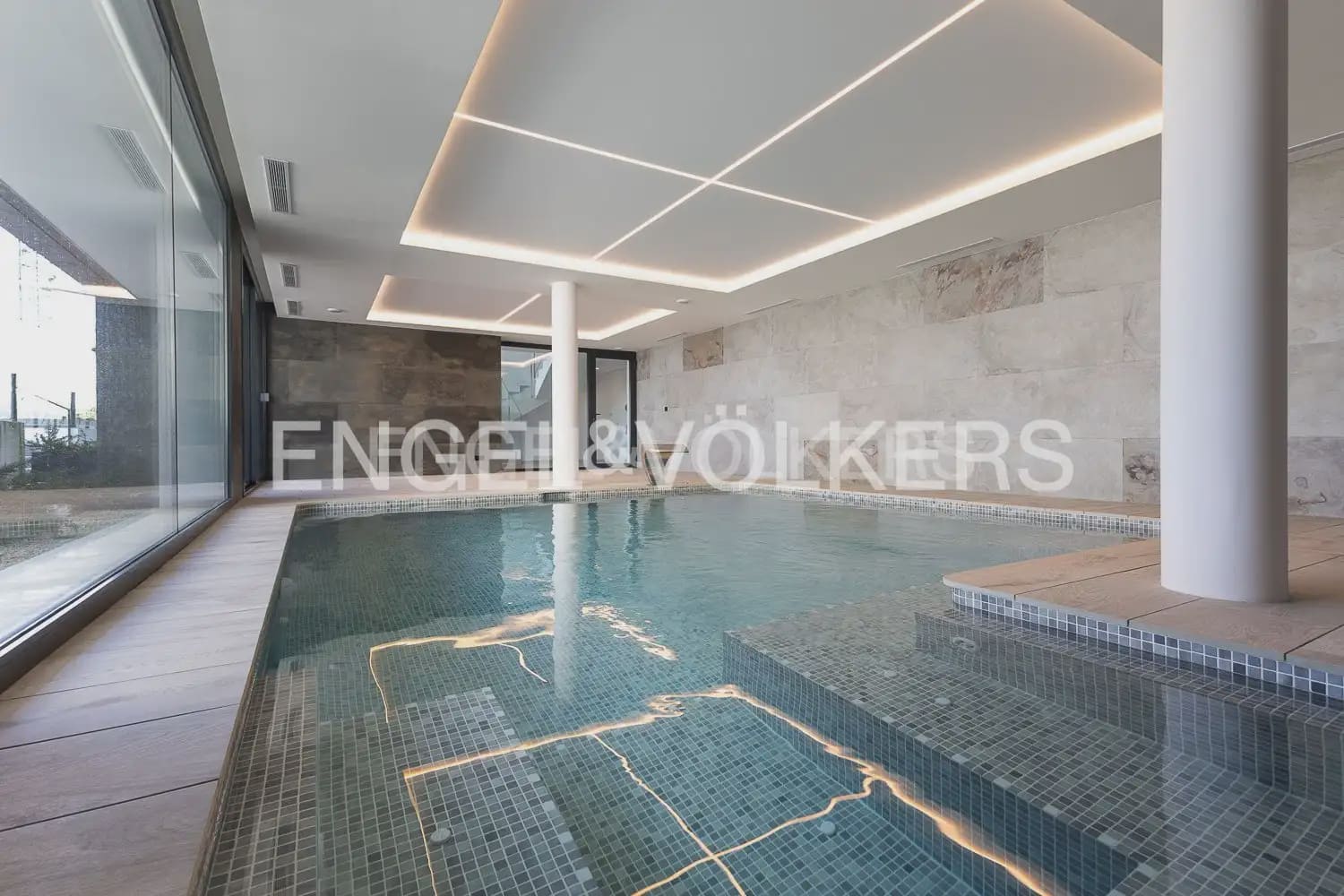 3 bedroom Penthouse for rent in Pedreguer with pool garage - € 2,800 (Ref: 9898061)