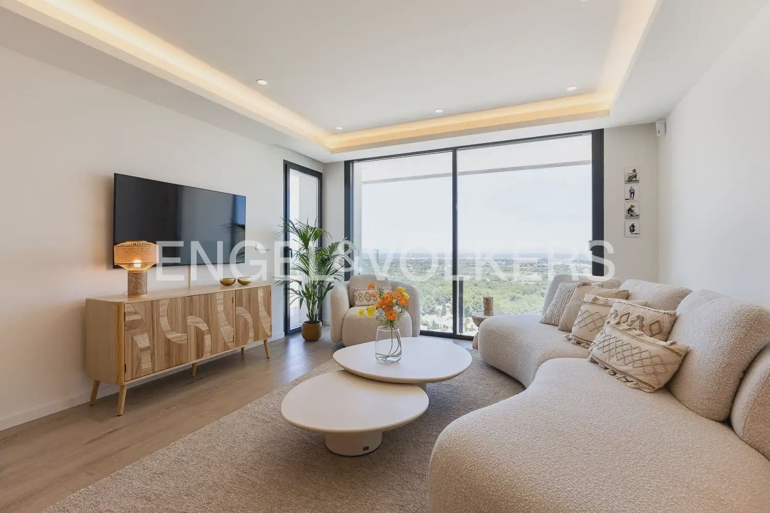 3 bedroom Penthouse for rent in Pedreguer with pool garage - € 2,800 (Ref: 9898061)