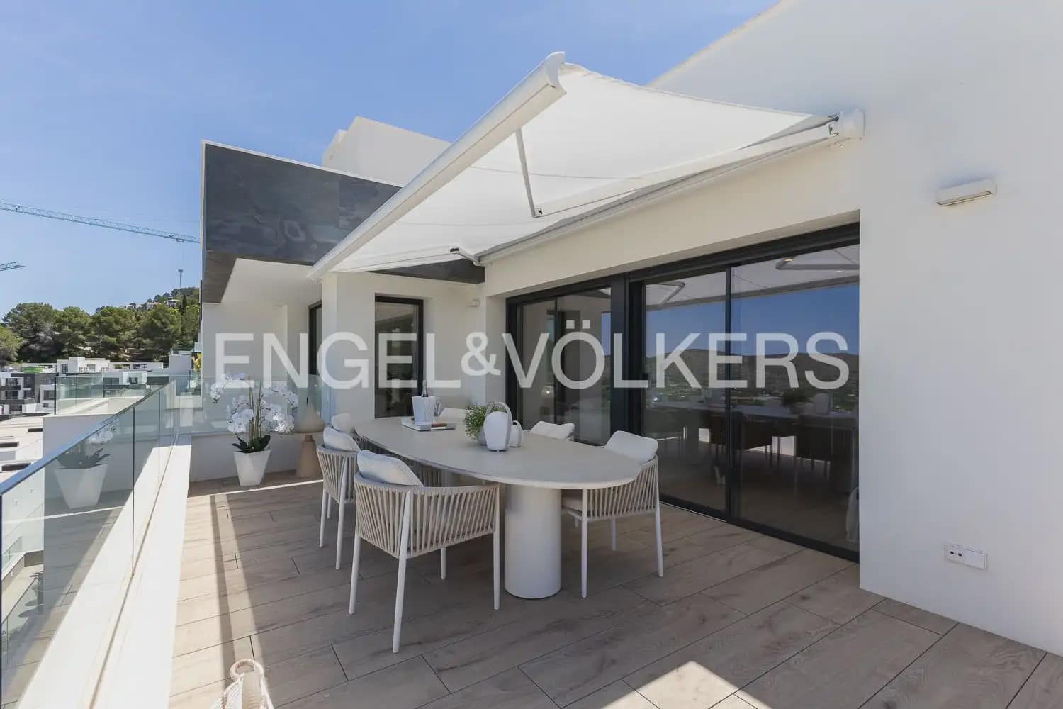 3 bedroom Penthouse for rent in Pedreguer with pool garage - € 2,800 (Ref: 9898061)