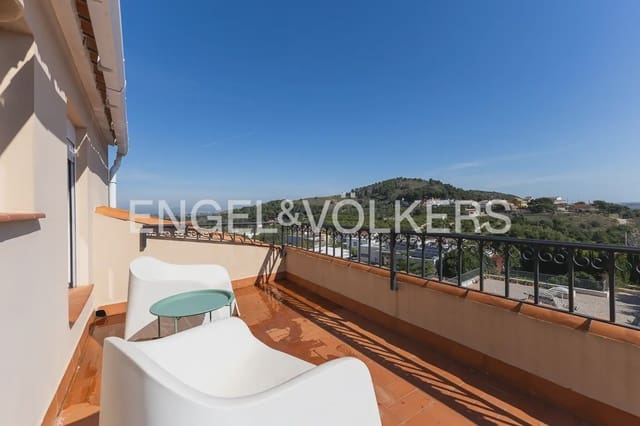 3 bedroom Villa for rent in Corbera with pool garage - € 2,000 (Ref: 9898062)