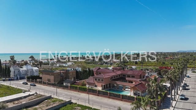 14 Zimmer Villa zu verkaufen in Burriana / Borriana mit Pool - 1.800.000 € (Ref: 9898063)