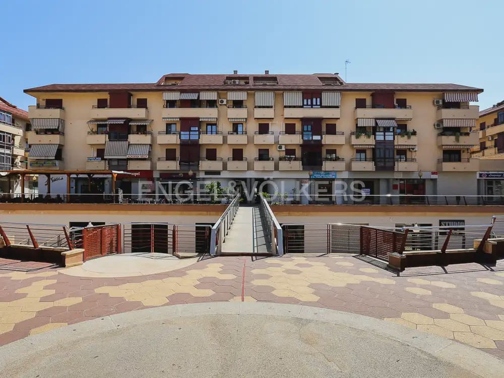 3 slaapkamer Appartement te koop in L'Eliana - € 290.500 (Ref: 9898064)