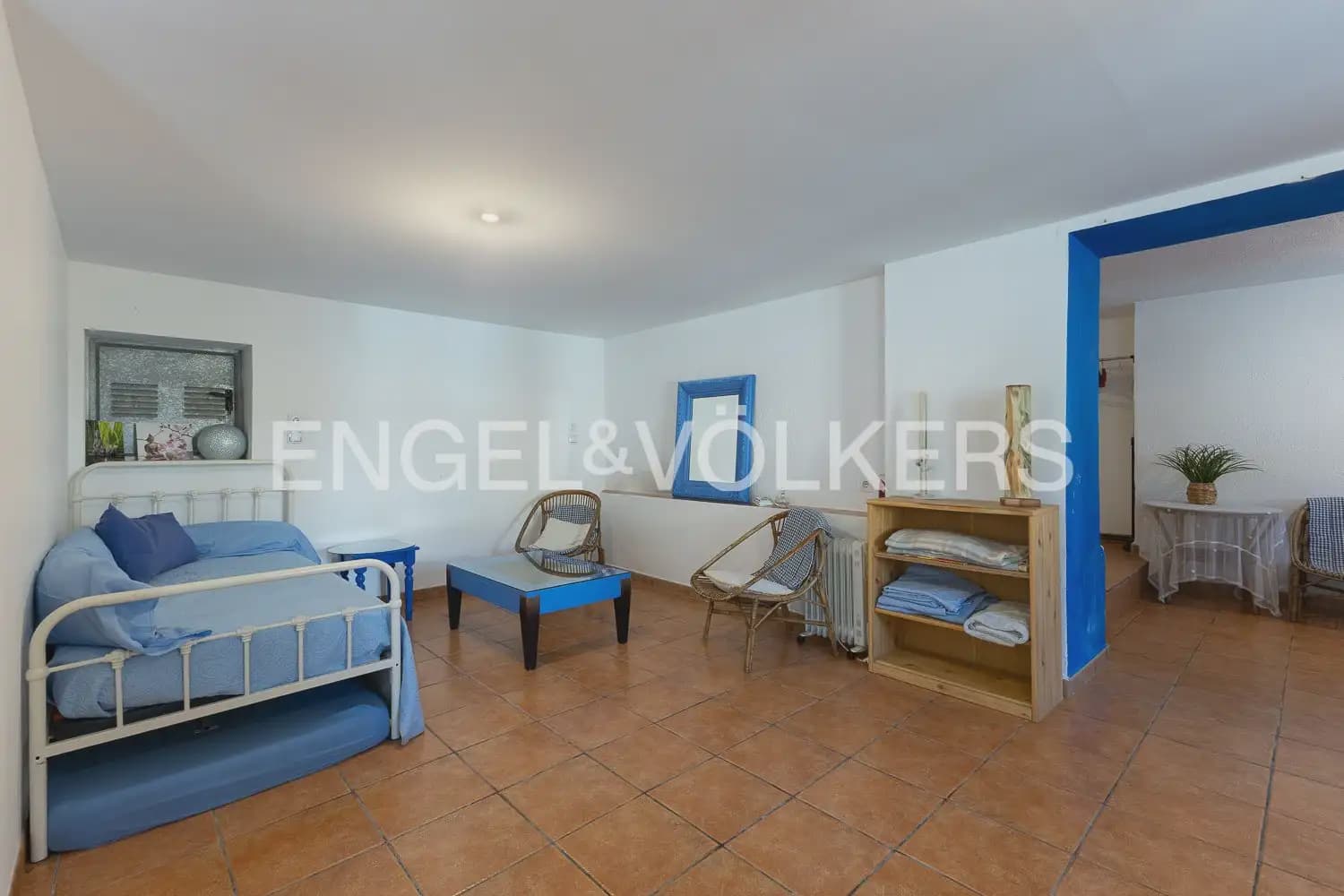 5 bedroom Villa for sale in La Font d'En Carros with pool garage - € 560,000 (Ref: 9898065)