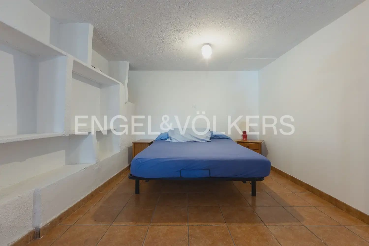 5 bedroom Villa for sale in La Font d'En Carros with pool garage - € 560,000 (Ref: 9898065)