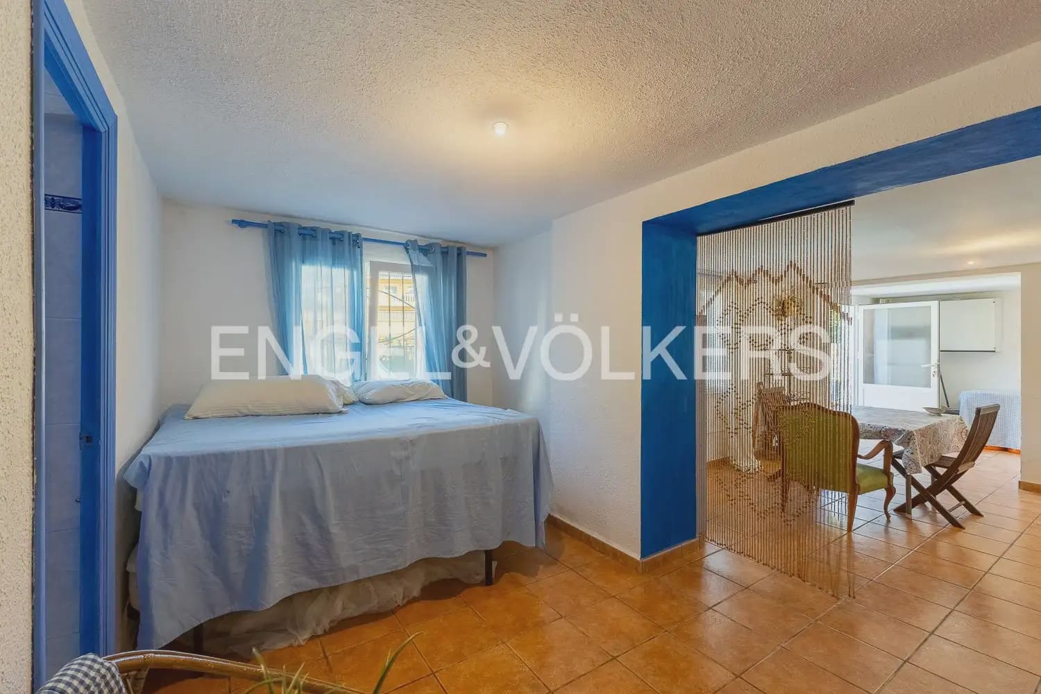 5 bedroom Villa for sale in La Font d'En Carros with pool garage - € 560,000 (Ref: 9898065)