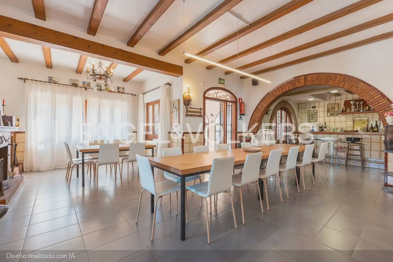 5 bedroom Villa for sale in La Font d'En Carros with pool garage - € 560,000 (Ref: 9898065)