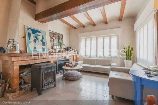 5 bedroom Villa for sale in La Font d'En Carròs with pool garage - € 560,000 (Ref: 9898065)
