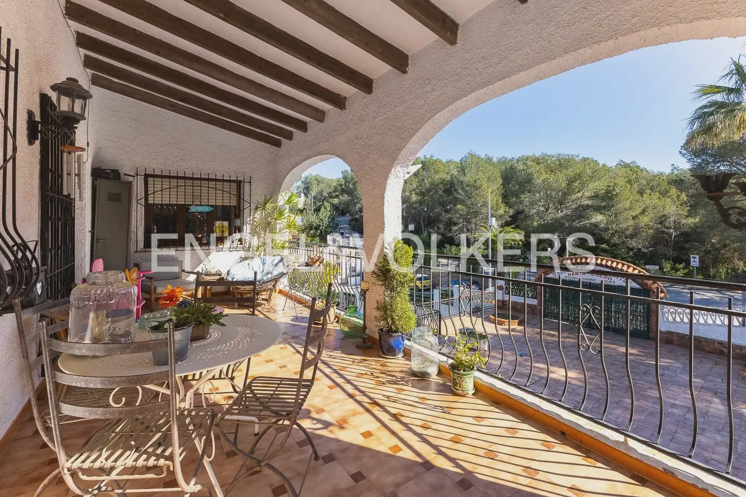 5 bedroom Villa for sale in La Font d'En Carros with pool garage - € 560,000 (Ref: 9898065)