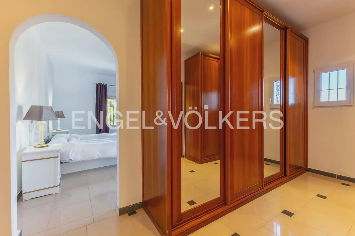 5 sypialnia Willa na sprzedaż w Javea / Xabia z basenem garażem - 1 550 000 € (Ref: 9898066)
