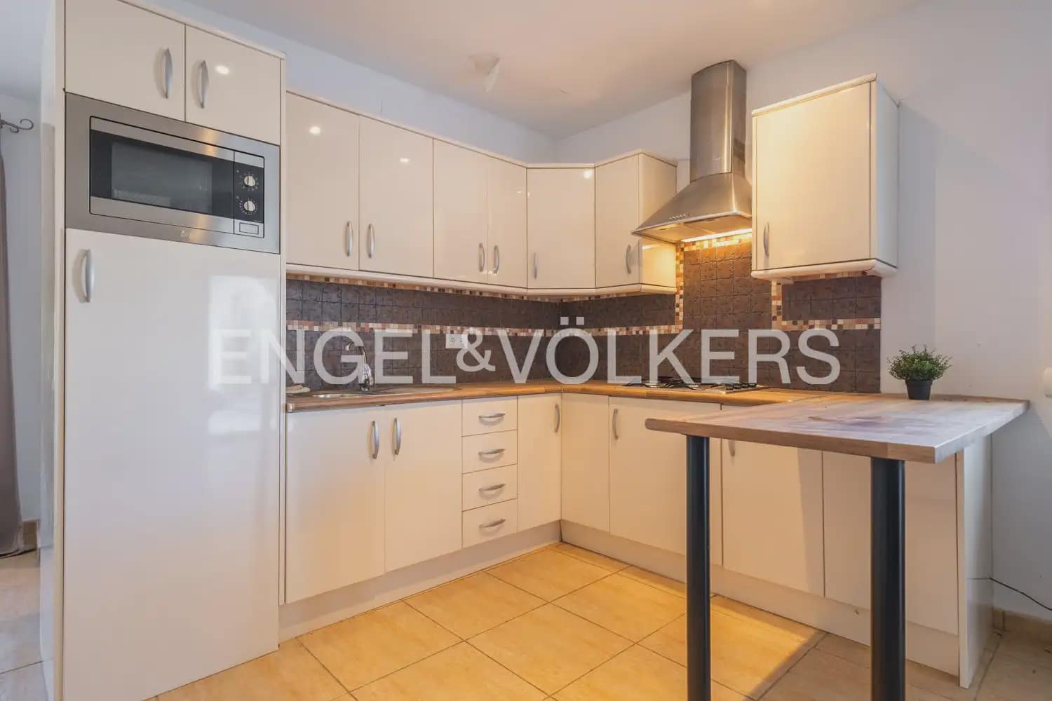 5 sypialnia Willa na sprzedaż w Javea / Xabia z basenem garażem - 1 550 000 € (Ref: 9898066)