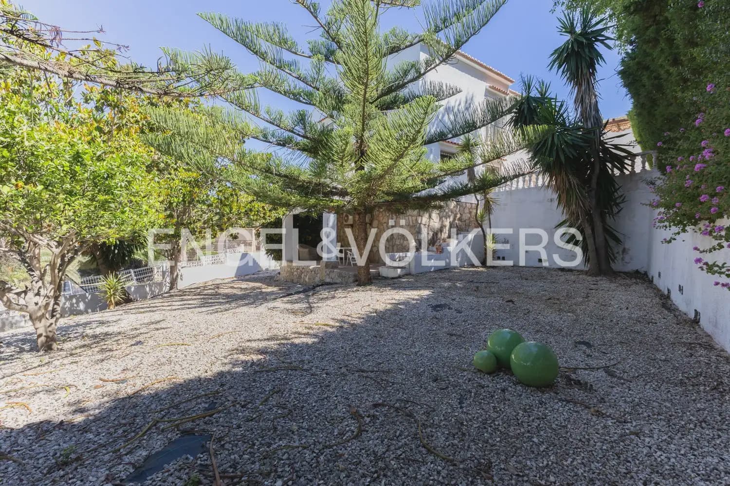 5 sypialnia Willa na sprzedaż w Javea / Xabia z basenem garażem - 1 550 000 € (Ref: 9898066)