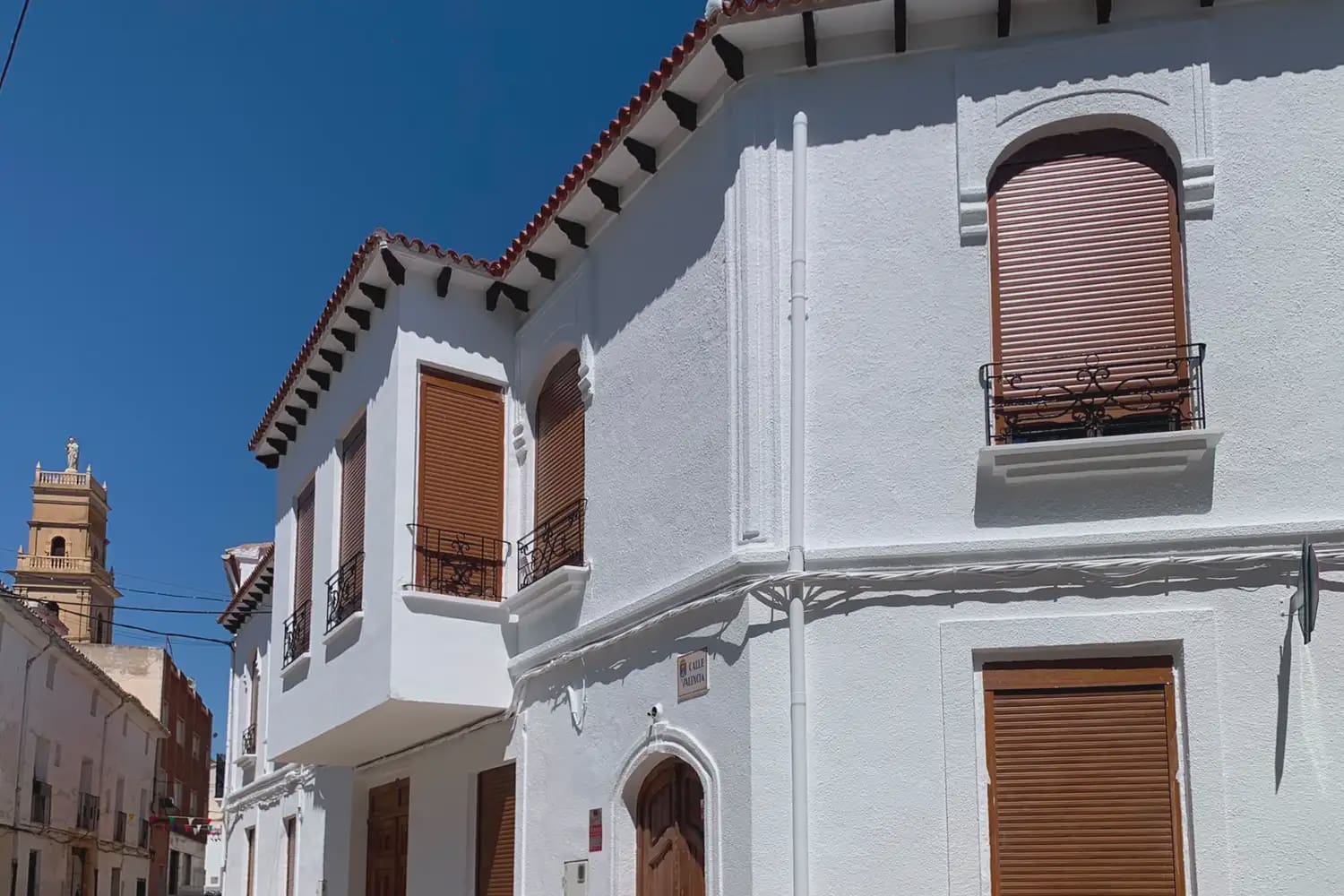 4 bedroom Townhouse for sale in Caudete de las Fuentes with garage - € 170,000 (Ref: 9898068)