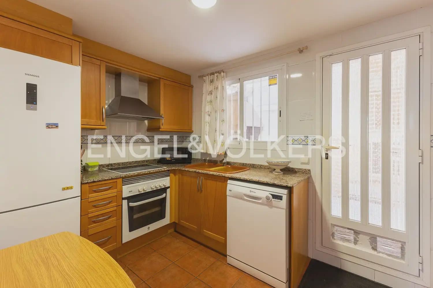 3 sypialnia Apartament przy plaży do wynajęcia w Pucol z basenem garażem - 1 300 € (Ref: 9898069)