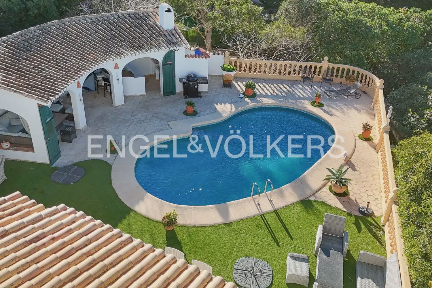 3 bedroom Villa for sale in Javea / Xabia with pool garage - € 834,000 (Ref: 9898071)