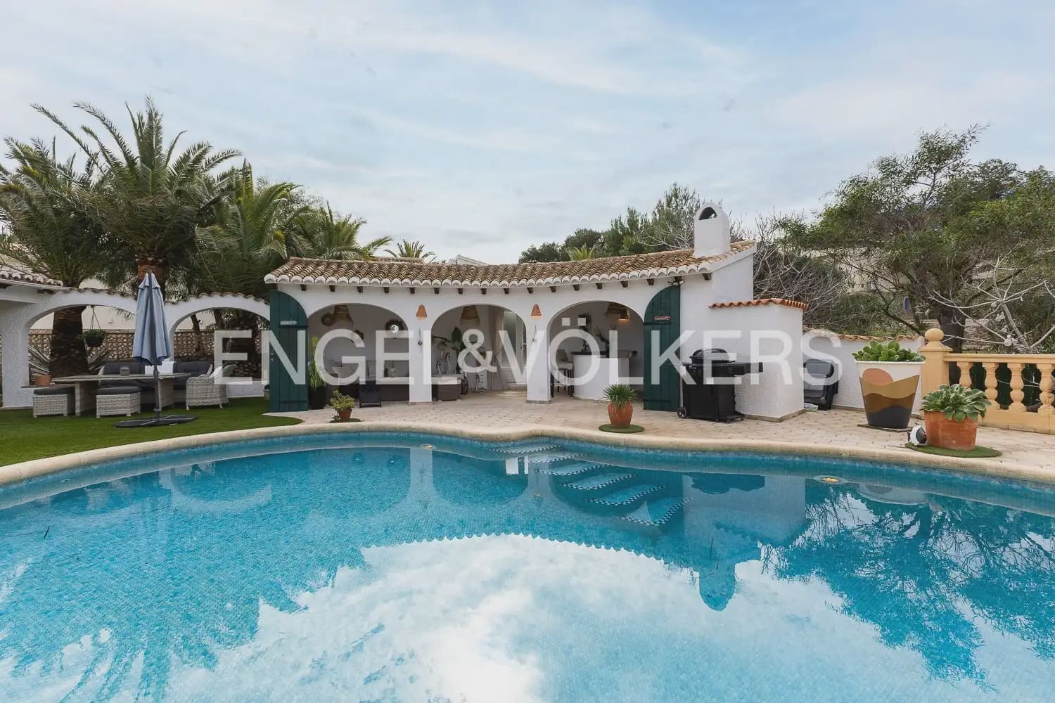 3 bedroom Villa for sale in Javea / Xabia with pool garage - € 834,000 (Ref: 9898071)