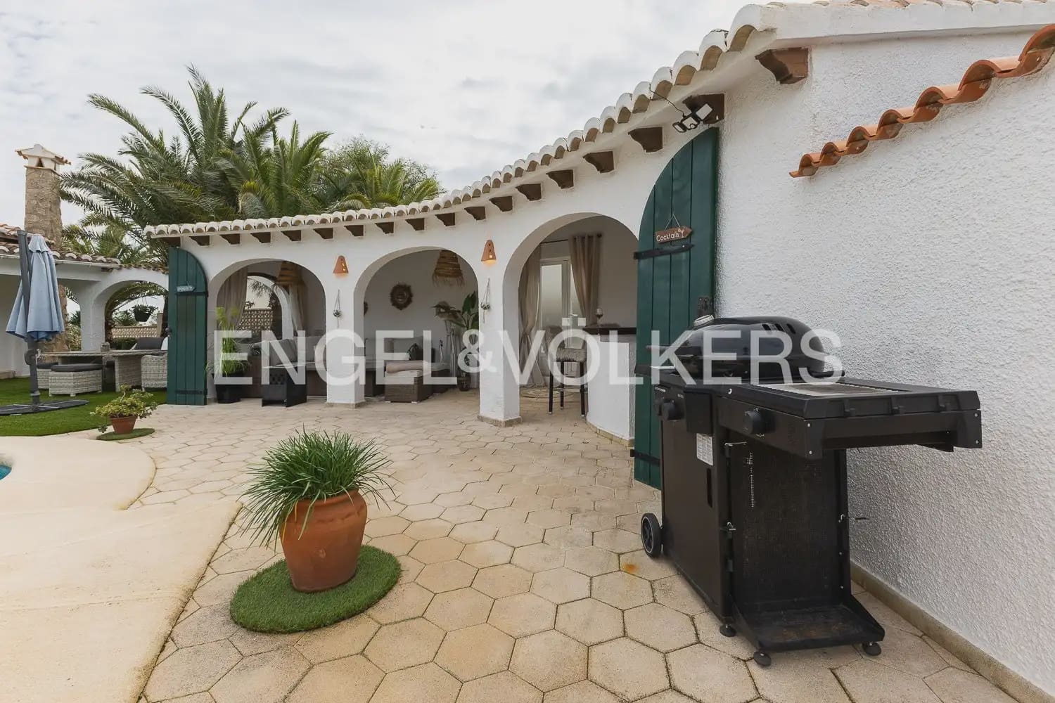 3 bedroom Villa for sale in Javea / Xabia with pool garage - € 834,000 (Ref: 9898071)