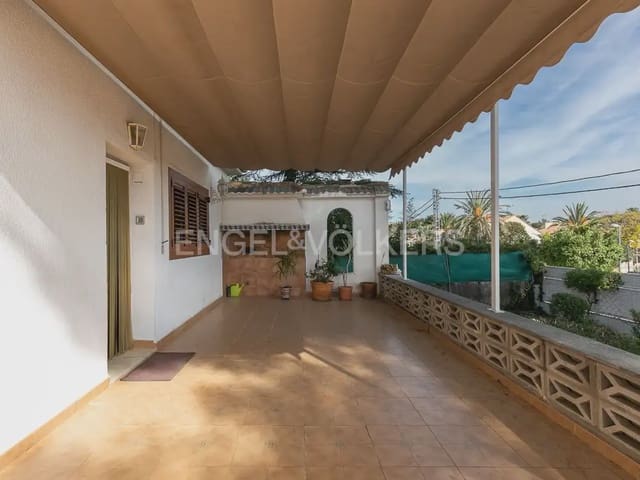 6 bedroom Villa for sale in La Cañada, Paterna with pool garage - € 985,000 (Ref: 9898072)