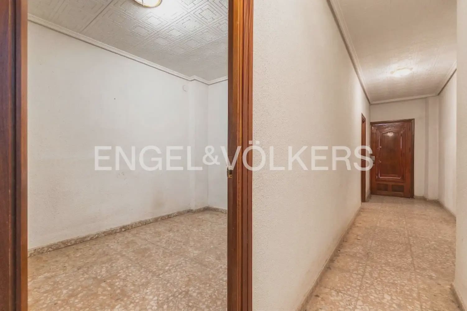 7 sovrum Hus till salu i Valencia stad - 500 000 € (Ref: 9898074)