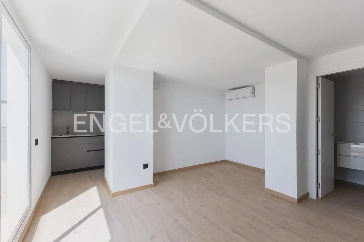 3 bedroom Penthouse for sale in Betxi with garage - € 207,000 (Ref: 9898075)