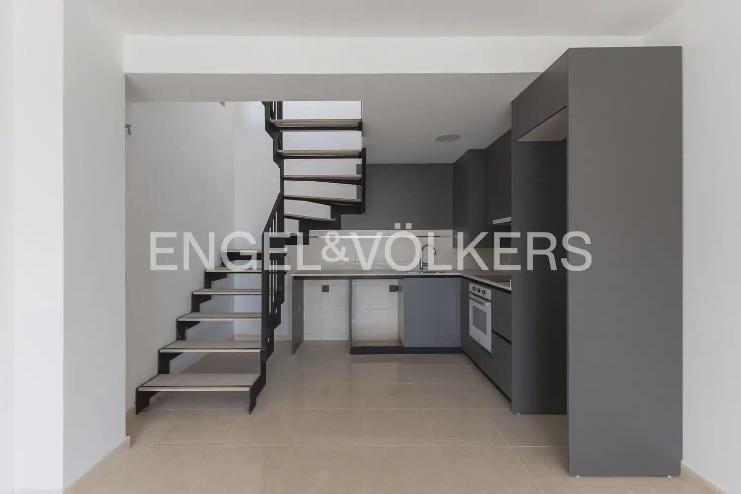 3 bedroom Penthouse for sale in Betxi with garage - € 207,000 (Ref: 9898075)