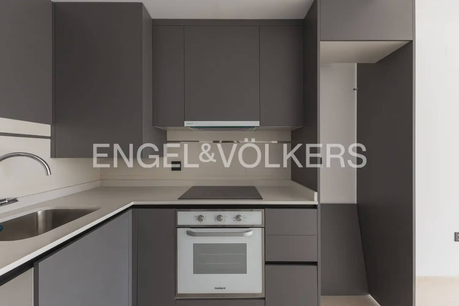 3 bedroom Penthouse for sale in Betxi with garage - € 207,000 (Ref: 9898075)