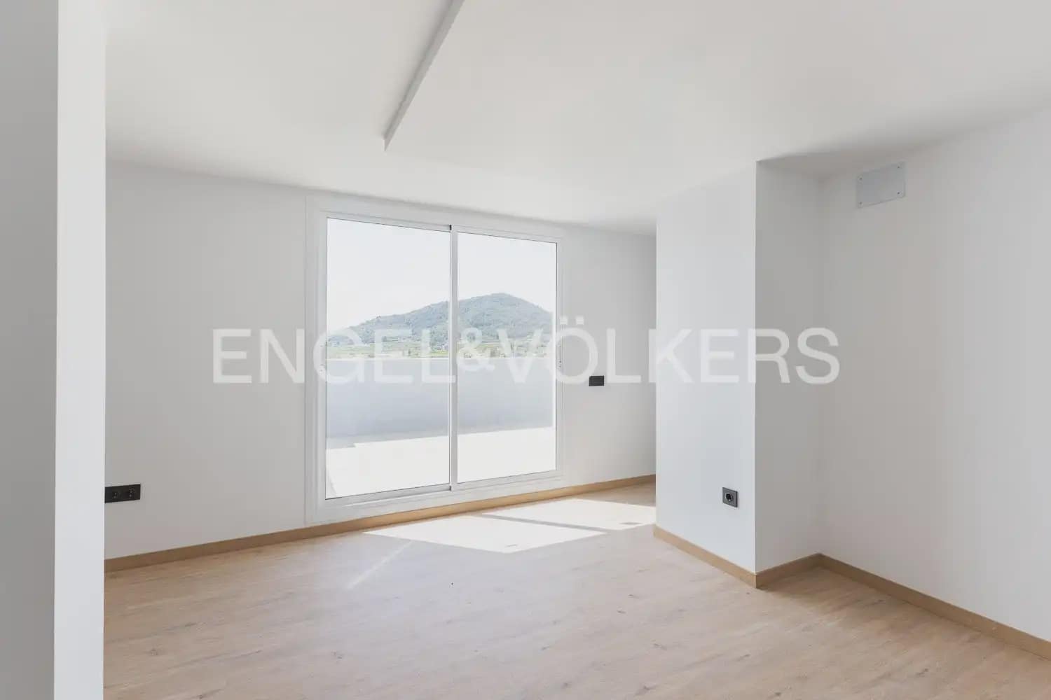 3 bedroom Penthouse for sale in Betxi with garage - € 207,000 (Ref: 9898075)