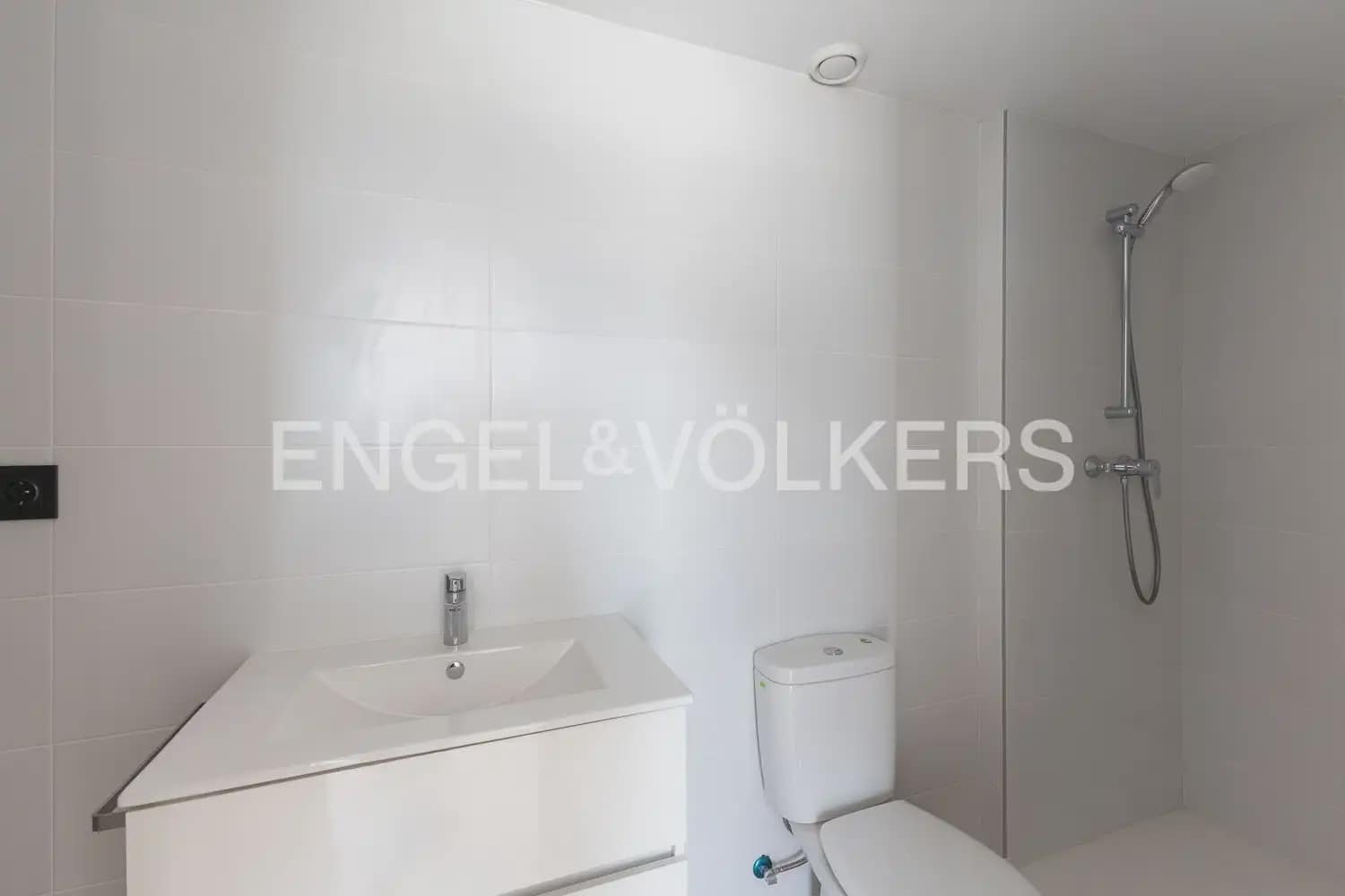 3 bedroom Penthouse for sale in Betxi with garage - € 207,000 (Ref: 9898075)