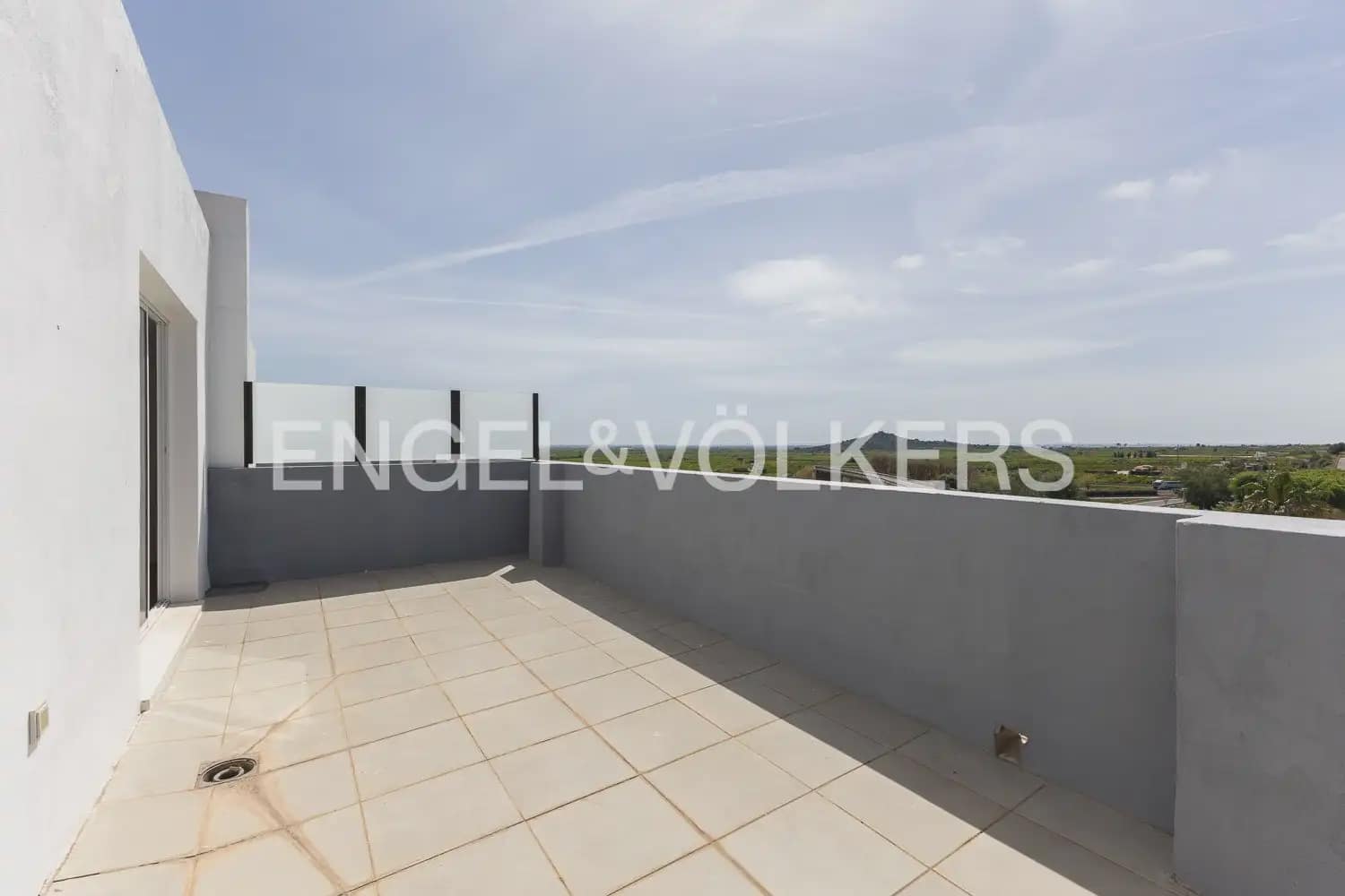 3 bedroom Penthouse for sale in Betxi with garage - € 207,000 (Ref: 9898075)