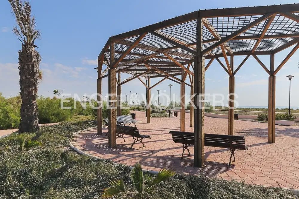 4 bedroom Villa for rent in Sagunto / Sagunt with pool garage - € 7,500 (Ref: 9898076)