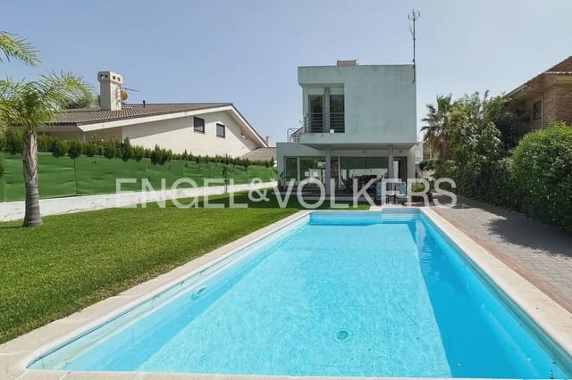 4 bedroom Villa for rent in Almarda, Sagunto / Sagunt with pool garage - € 7,500 (Ref: 9898076)