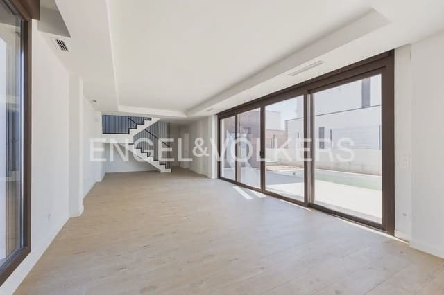 4 bedroom Villa for sale in Bétera with pool garage - € 890,000 (Ref: 9898079)