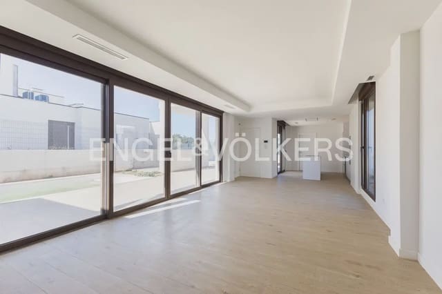 4 bedroom Villa for sale in Bétera with pool garage - € 890,000 (Ref: 9898079)