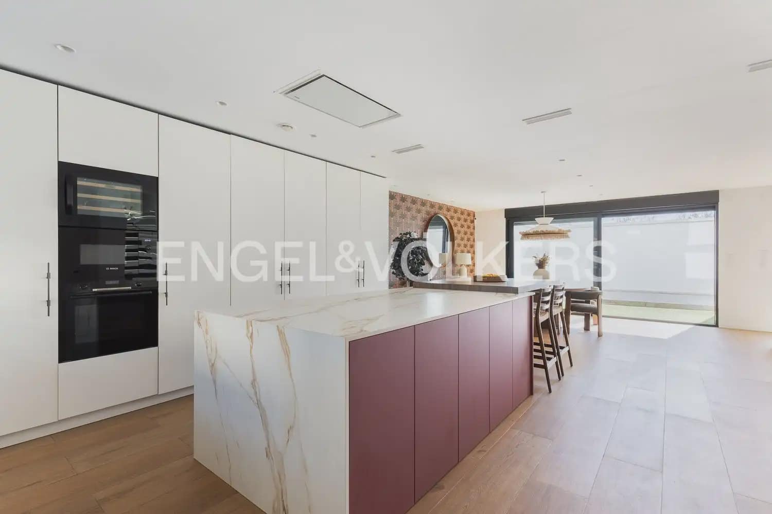 6 bedroom Villa for sale in Picanya with pool garage - € 775,000 (Ref: 9898081)