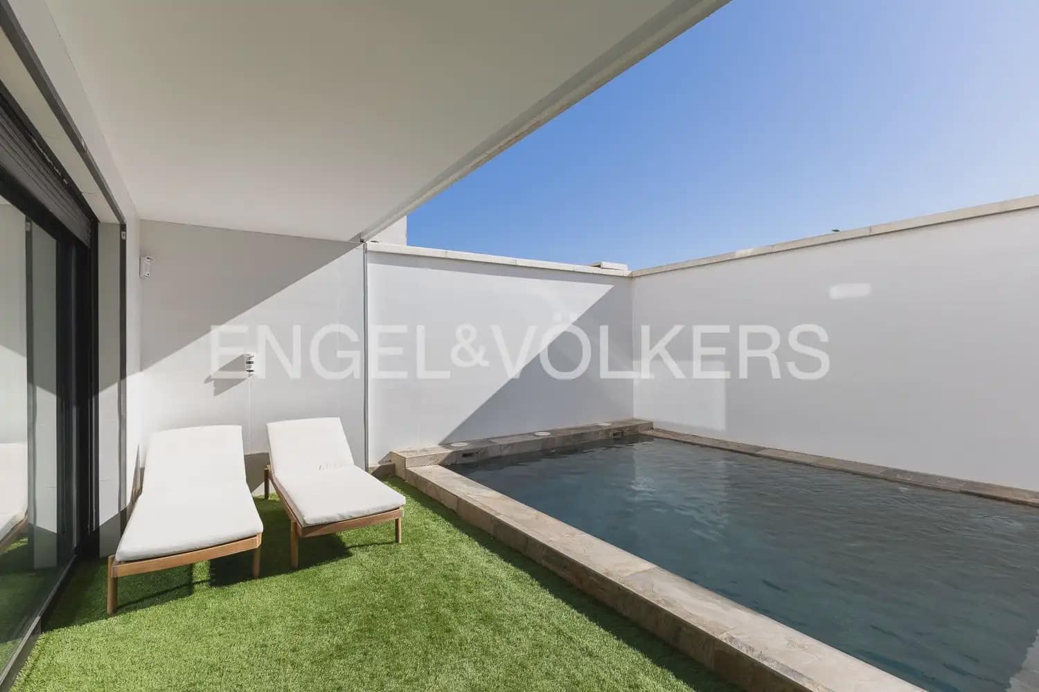 6 bedroom Villa for sale in Picanya with pool garage - € 775,000 (Ref: 9898081)