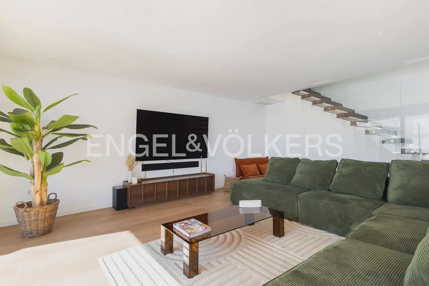 6 bedroom Villa for sale in Picanya with pool garage - € 775,000 (Ref: 9898081)