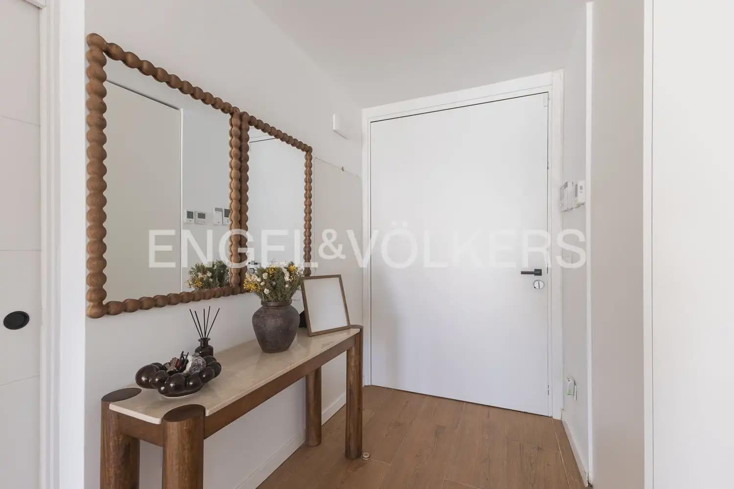 6 bedroom Villa for sale in Picanya with pool garage - € 775,000 (Ref: 9898081)