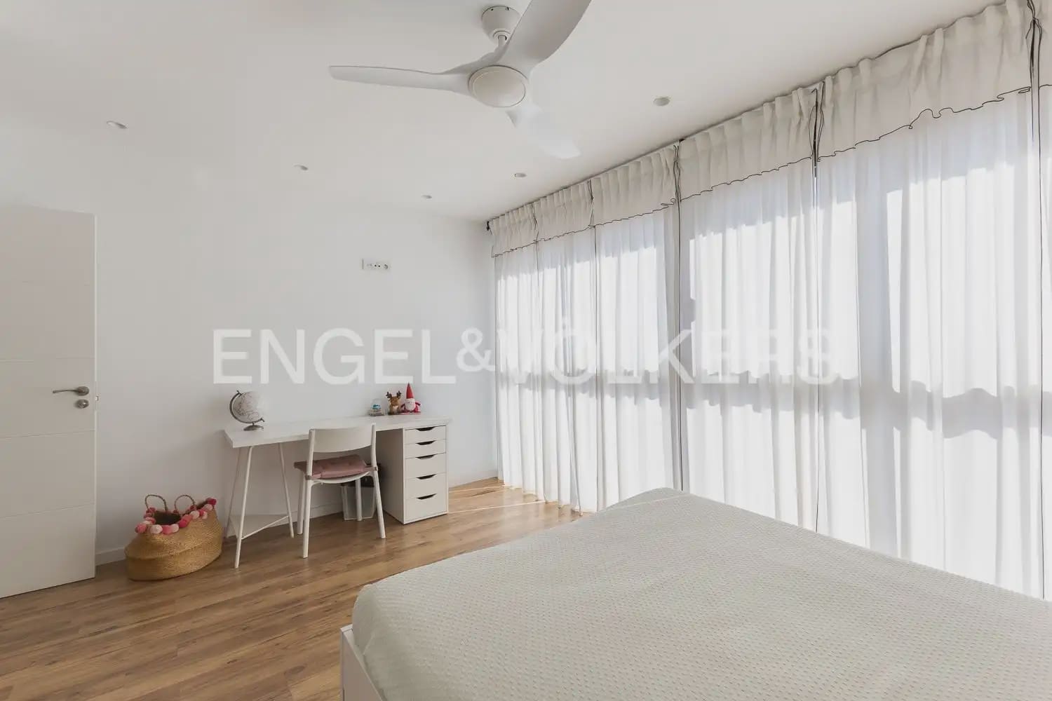 6 bedroom Villa for sale in Picanya with pool garage - € 775,000 (Ref: 9898081)