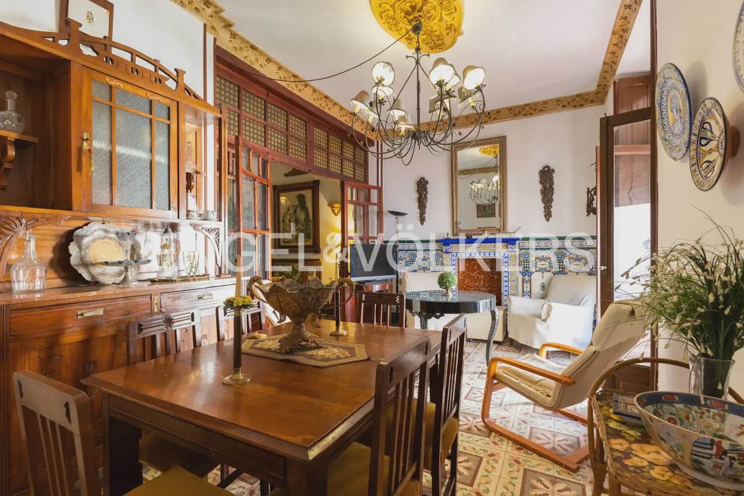 5 bedroom Townhouse for sale in Montesa with garage - € 199,000 (Ref: 9898082)