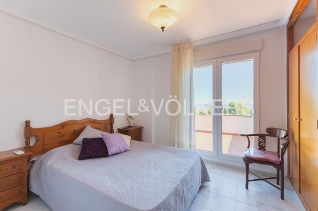 7 sovrum Villa till salu i Oropesa  med pool garage - 775 000 € (Ref: 9898083)