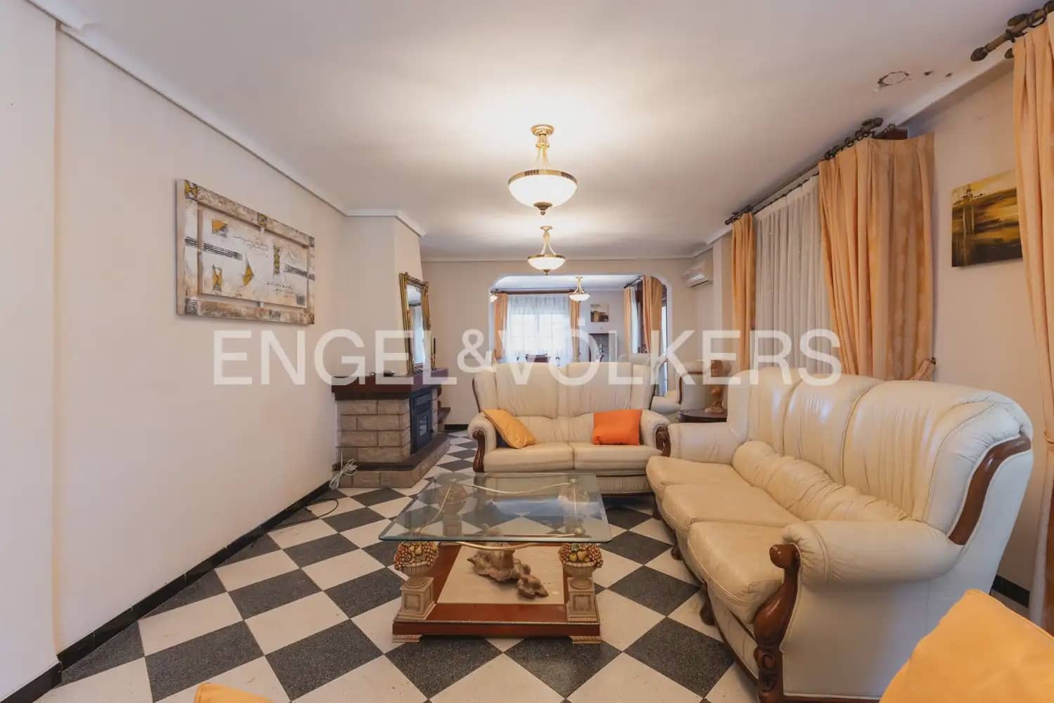 7 chambre Villa/Maison à vendre à Oropesa  avec piscine garage - 775 000 € (Ref: 9898083)