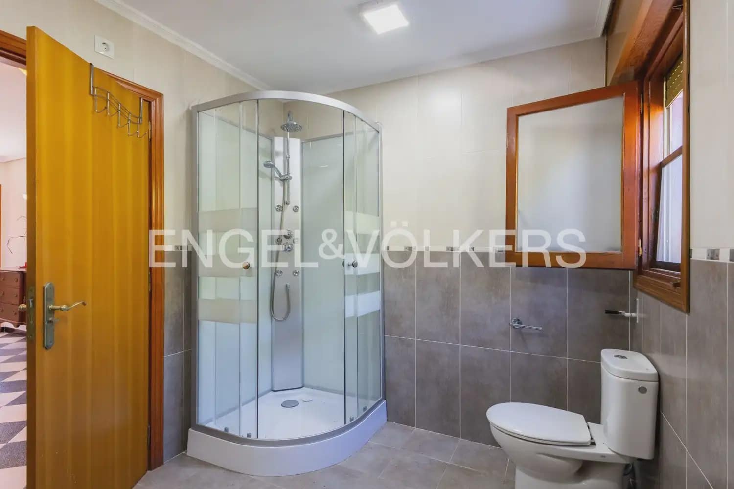 7 chambre Villa/Maison à vendre à Oropesa  avec piscine garage - 775 000 € (Ref: 9898083)