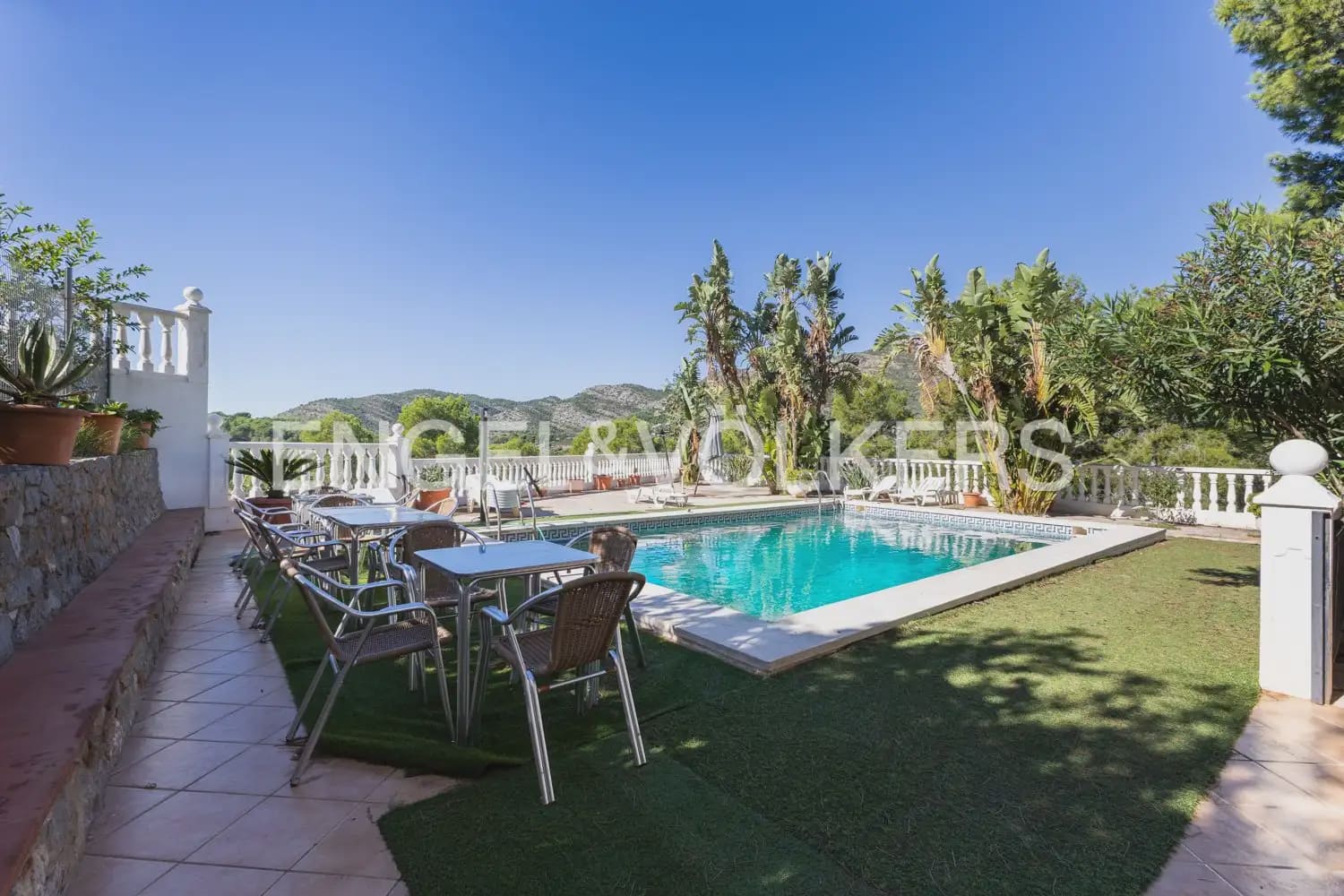 7 chambre Villa/Maison à vendre à Oropesa  avec piscine garage - 775 000 € (Ref: 9898083)