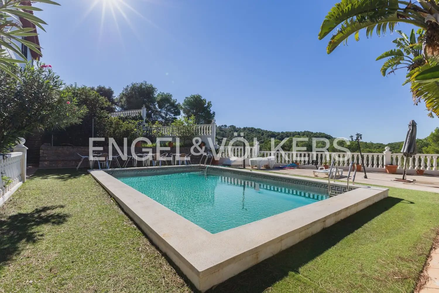 7 chambre Villa/Maison à vendre à Oropesa  avec piscine garage - 775 000 € (Ref: 9898083)
