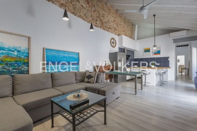 4 makuuhuone Omakotitalo myytävänä paikassa Centro Urbano, Dénia - 435 000 € (Ref: 9898087)