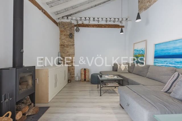 4 makuuhuone Omakotitalo myytävänä paikassa Centro Urbano, Dénia - 435 000 € (Ref: 9898087)